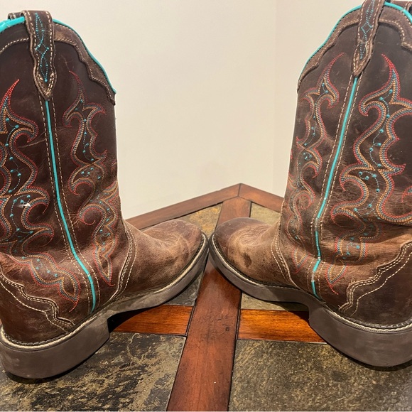 Woman’s Justin Boots - Picture 5 of 7
